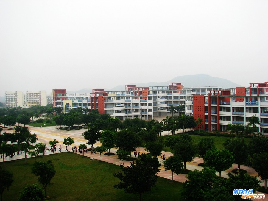 教学楼区.jpg