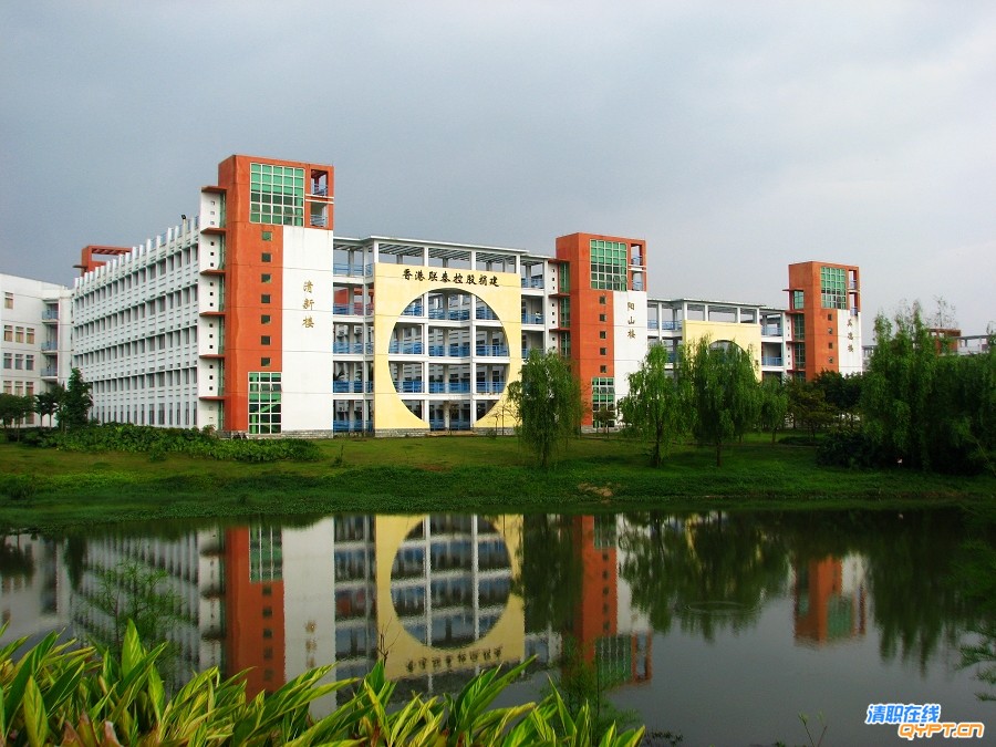 外语系教学楼.jpg