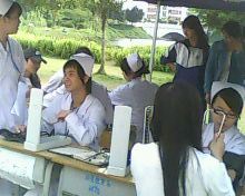 r.jpg